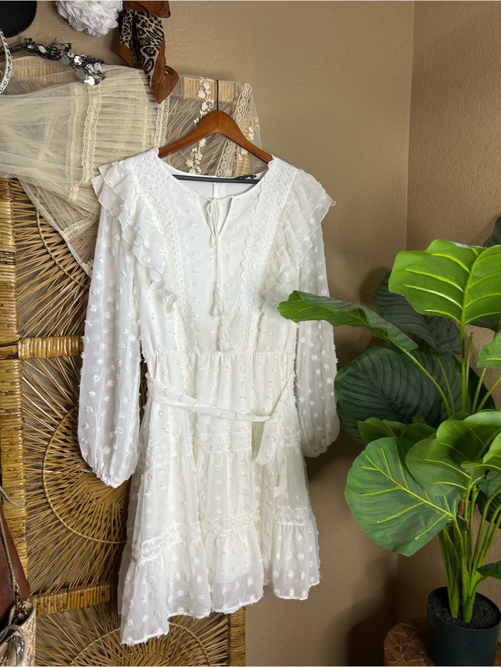 Simplee Plus white ruffled dress size 2X/3X flowy belted boho